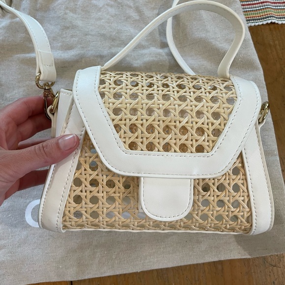 Dolce Vita White and Tan Purse - Picture 2 of 9